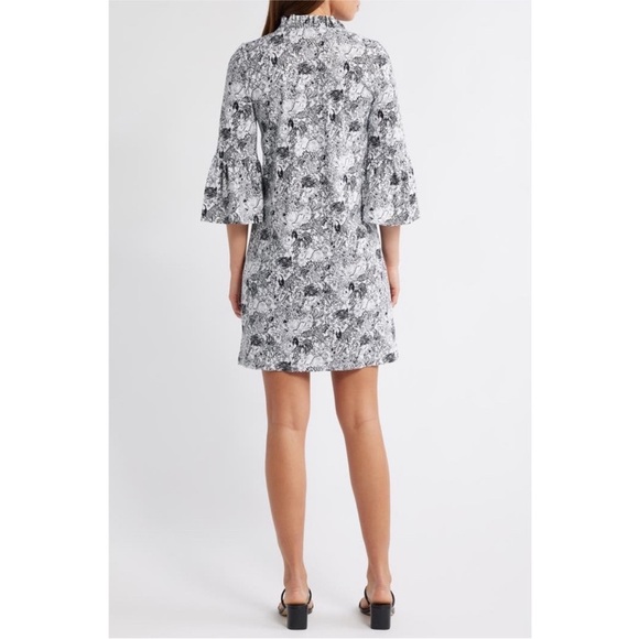 LILLY PULITZER Hayes Supima Cotton Onyx Bell Sleeve Shift Dress | Small - Picture 2 of 11